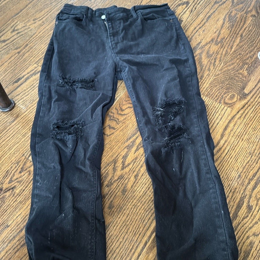 Black distressed jeans